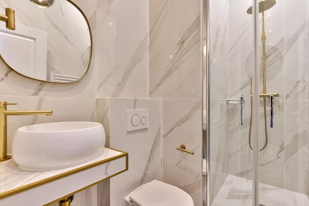 Newly Renovated ! Stunning 2Br Apt In The Heart Of Paris 15 Екстериор снимка